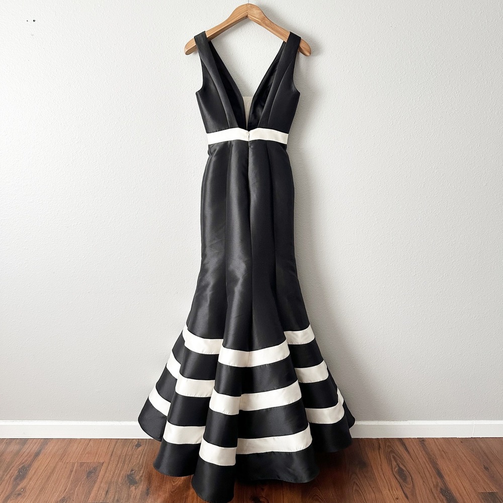 Mac Duggal Black and White Striped Mermaid Evening Gown - Picture 5 of 13